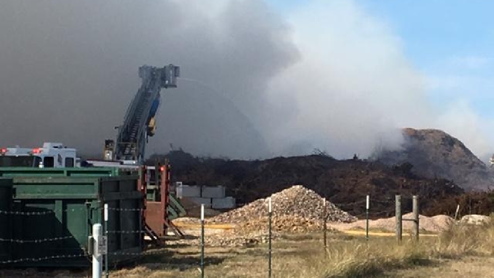Mulch fire in Selma can be seen for miles WOAI
