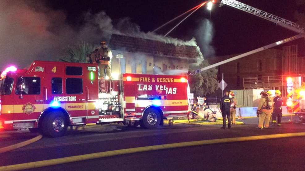 Downtown Las Vegas office building destroyed in overnight fire | KSNV