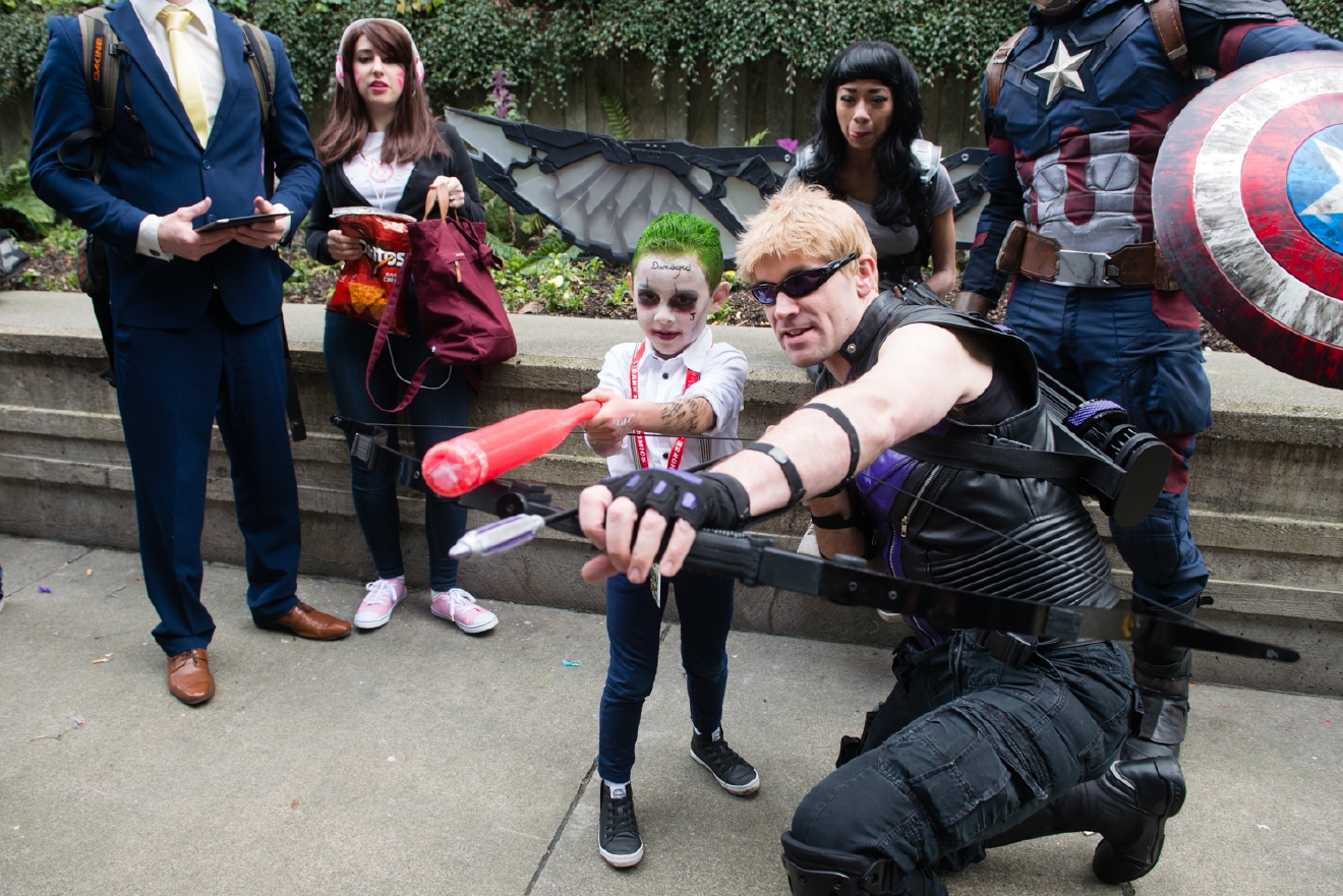 Photos Unbelievable costumes continue at Day 3 of Seattle's Comicon