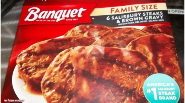 USDA recalls 135,000 lbs. of Banquet Salisbury steak products for possible bones