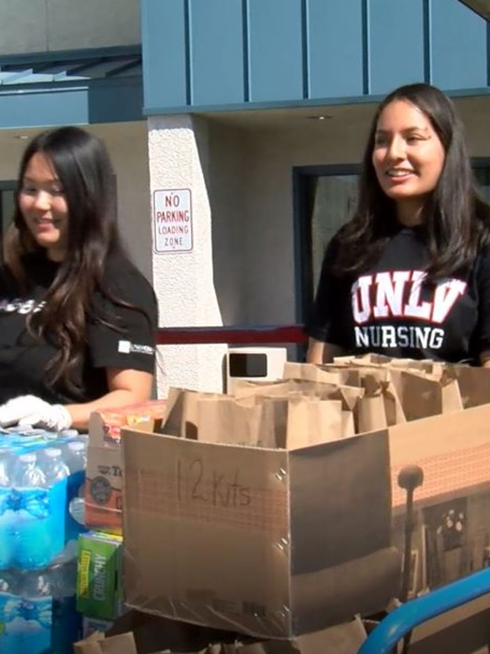 Unlv Students Donate Sanitation Kits To Help Local Homeless Ksnv