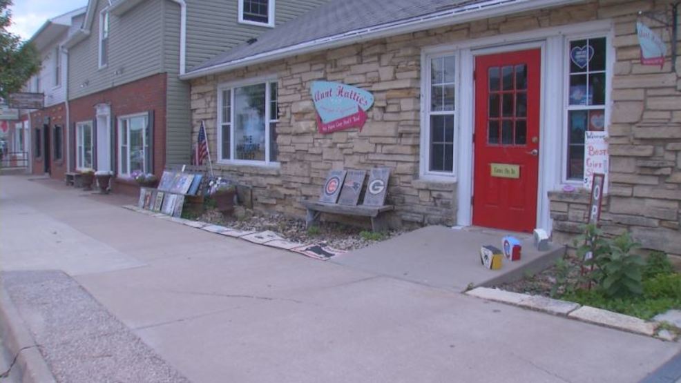 Road Trippin': Shopping small in LeClaire