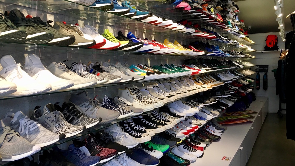 resell shoe stores