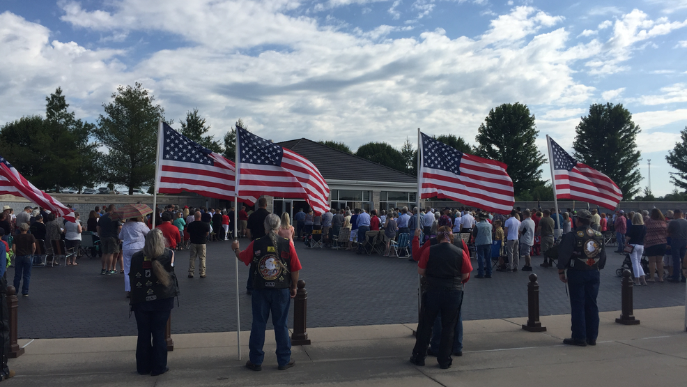 Memorial Day service held at Jacksonville Veterans Cemetery KTVO