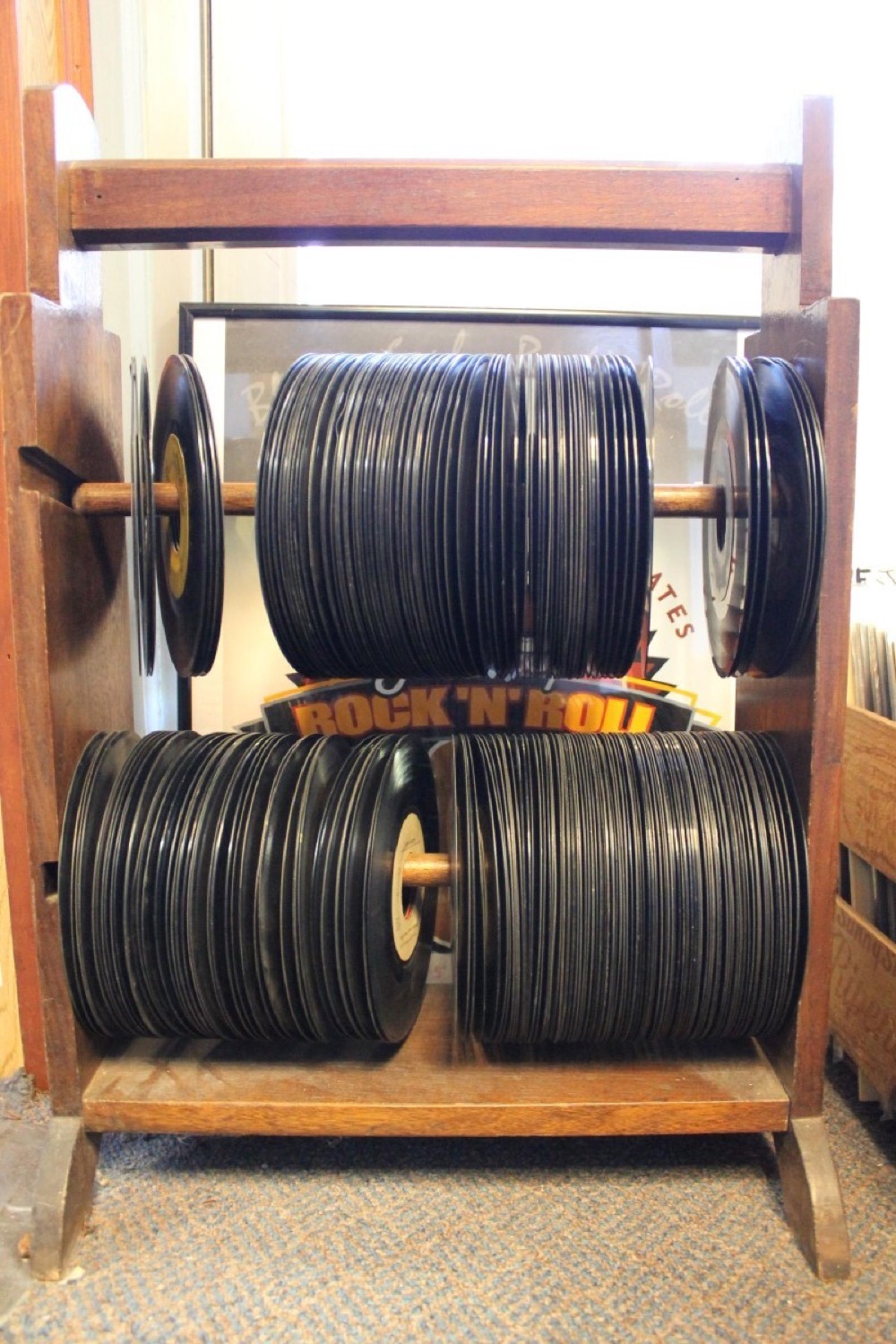 6 Amazing Record Stores You Should Hit Up In Cincinnati Cincinnati