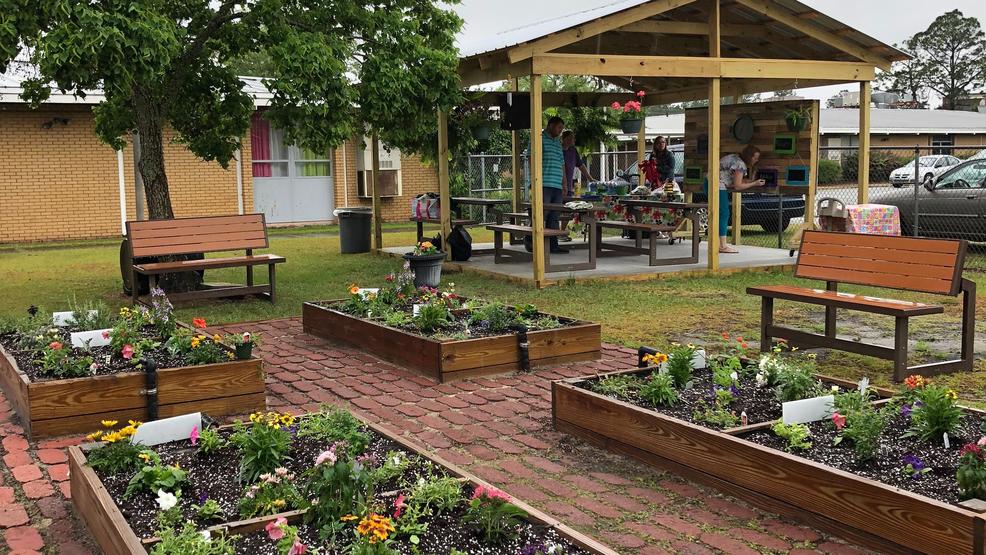 Volunteers Build Outdoor Classroom, Garden For James E.Bacon Elementary ...