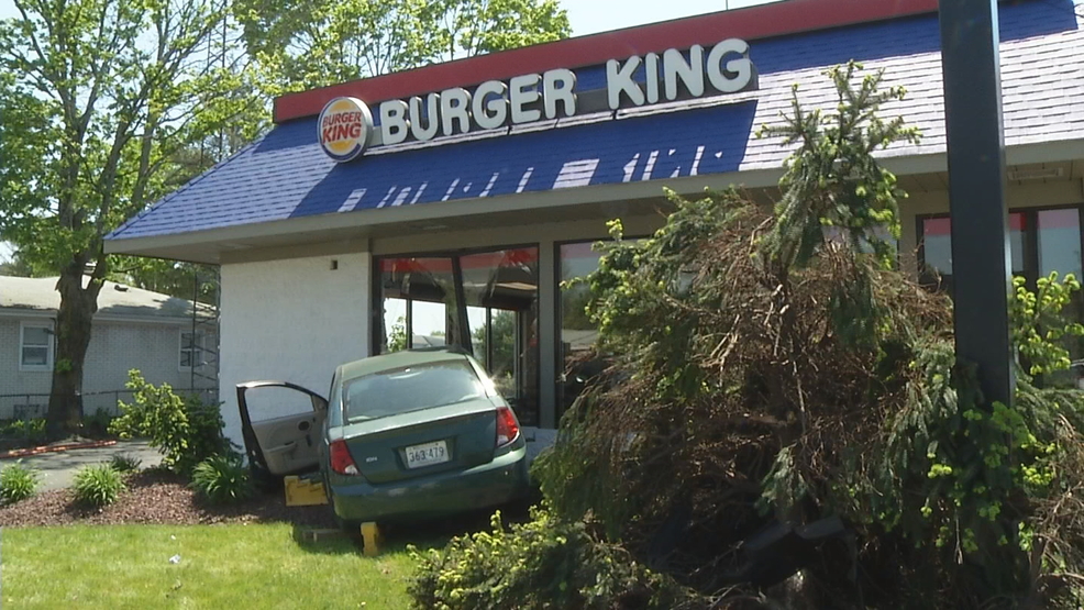 Man crashes into North Providence Burger King, later dies WJAR